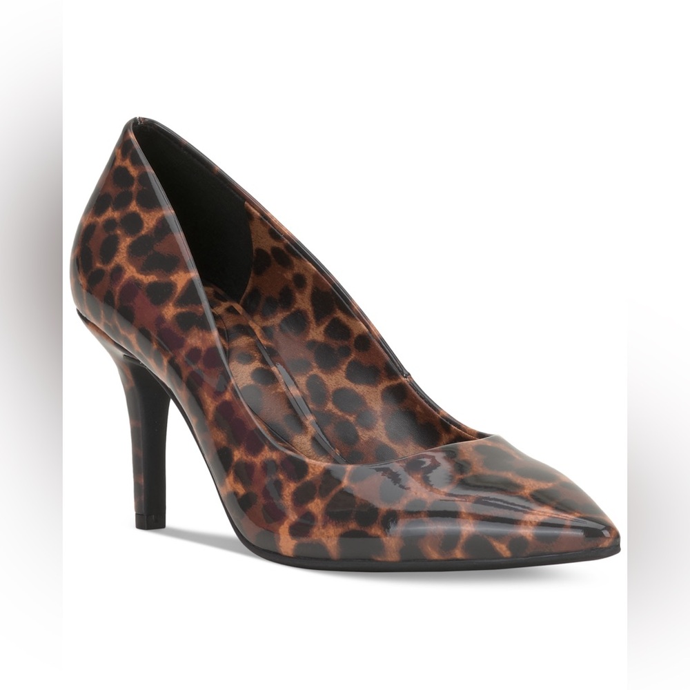 INC INTERNATIONAL CONCEPTS
Women's Zitah Pointed Toe Pumps